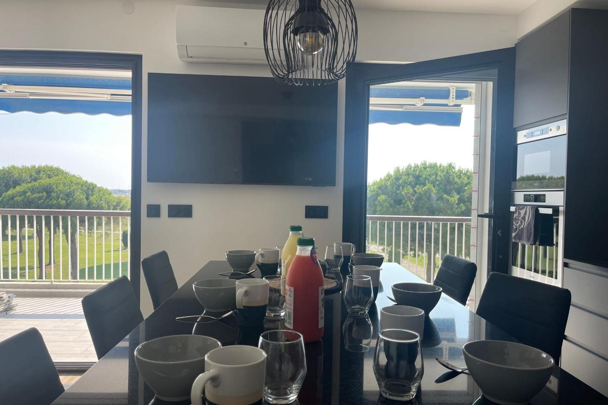 Le Mistral Appartement Standing Avec Vue Mer Exceptionnelle En 1Ere Ligne Le Grau-du-Roi Eksteriør bilde