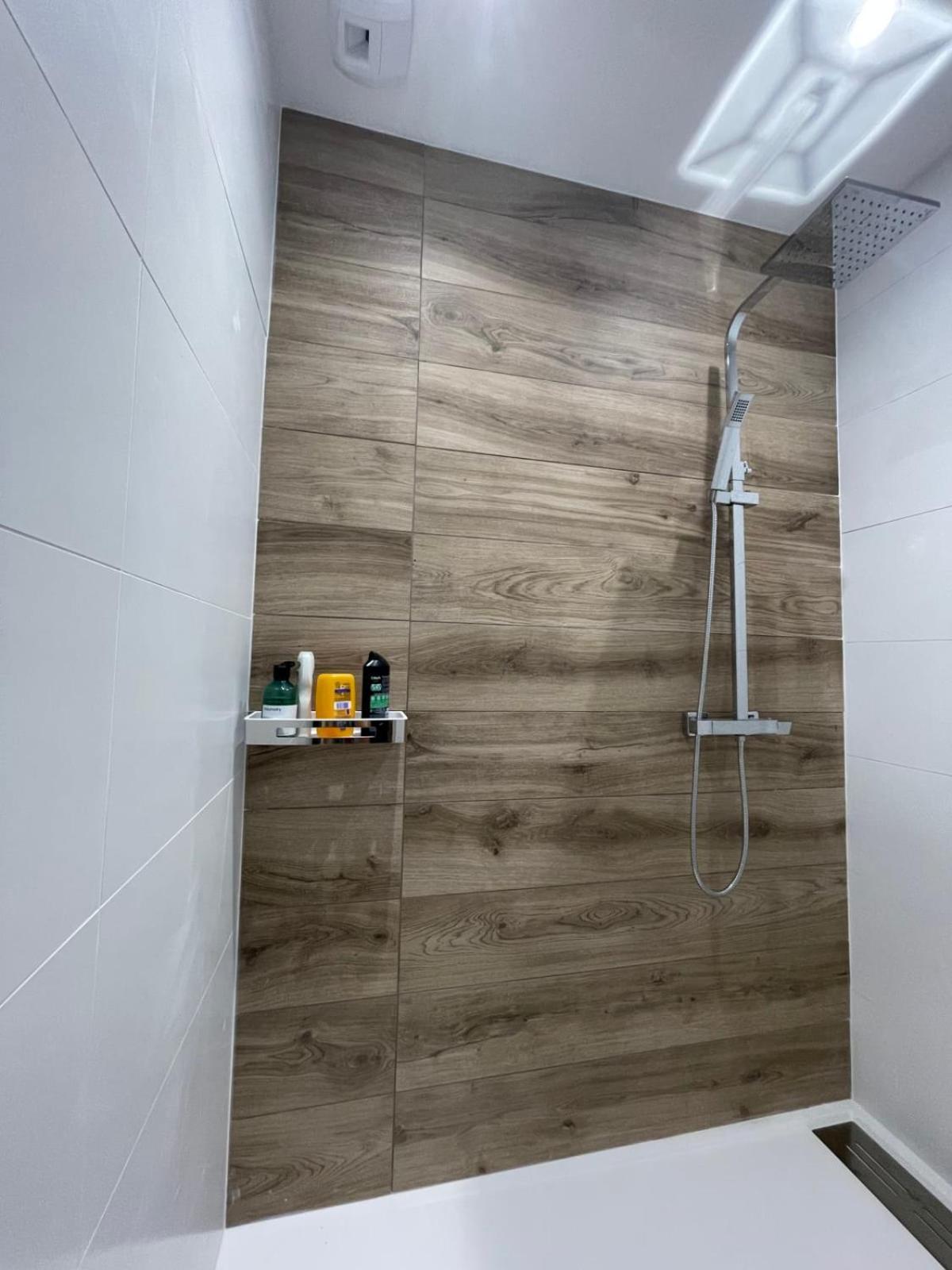 Le Mistral Appartement Standing Avec Vue Mer Exceptionnelle En 1Ere Ligne Le Grau-du-Roi Eksteriør bilde