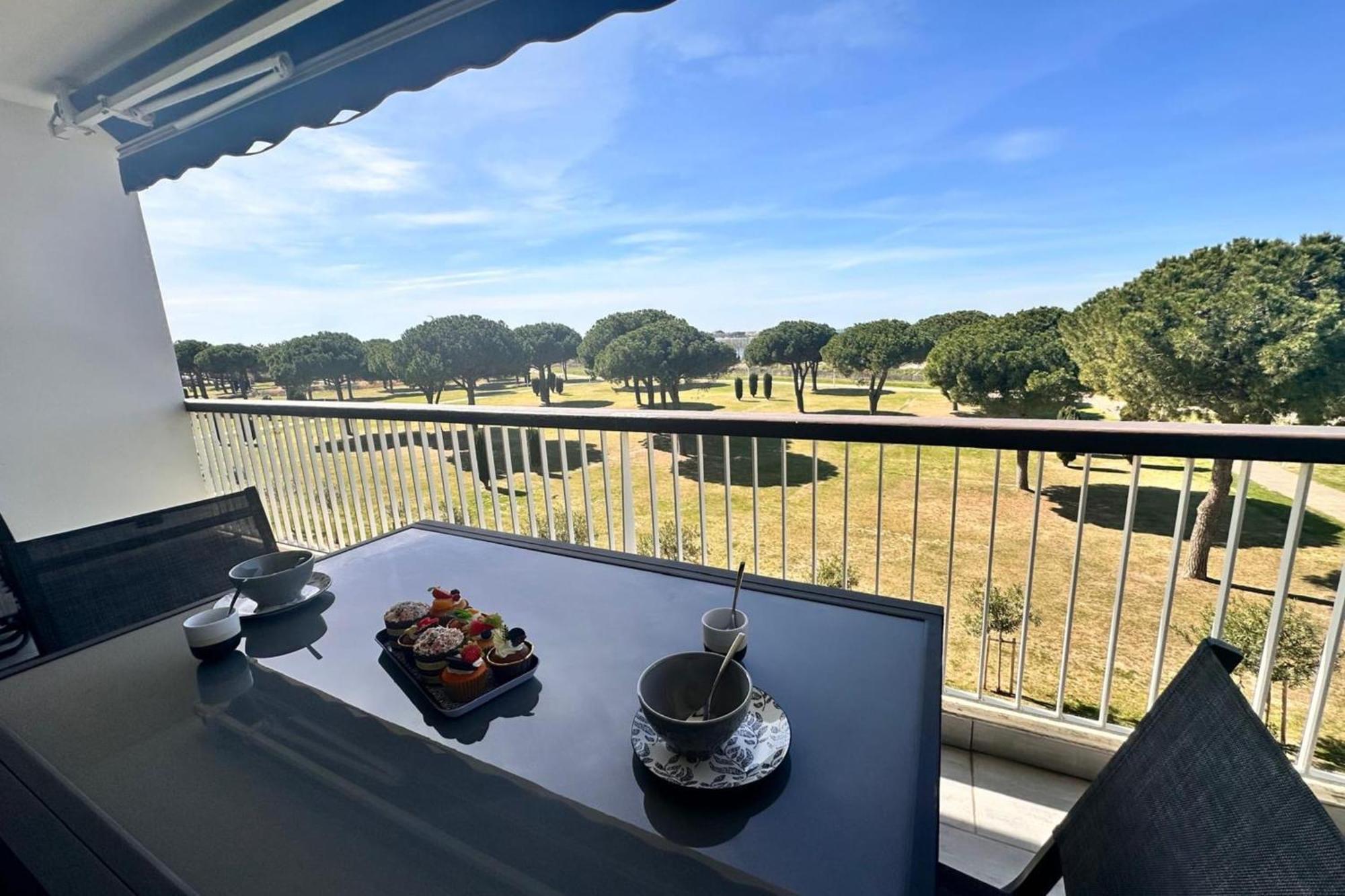 Le Mistral Appartement Standing Avec Vue Mer Exceptionnelle En 1Ere Ligne Le Grau-du-Roi Eksteriør bilde